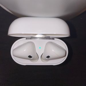Apple AirPods 2nd Generation